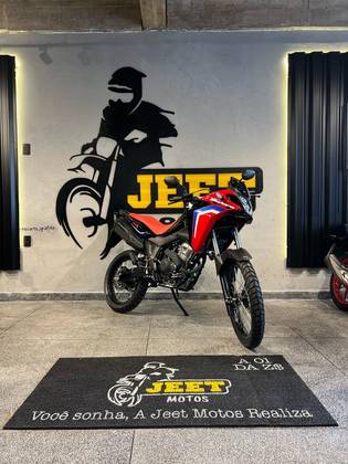 HONDA XRE 300 SAHARA RALLY 